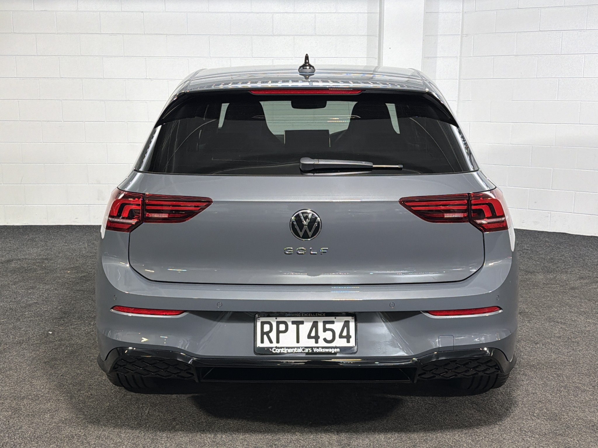 Volkswagen Golf 8.5 R-LINE