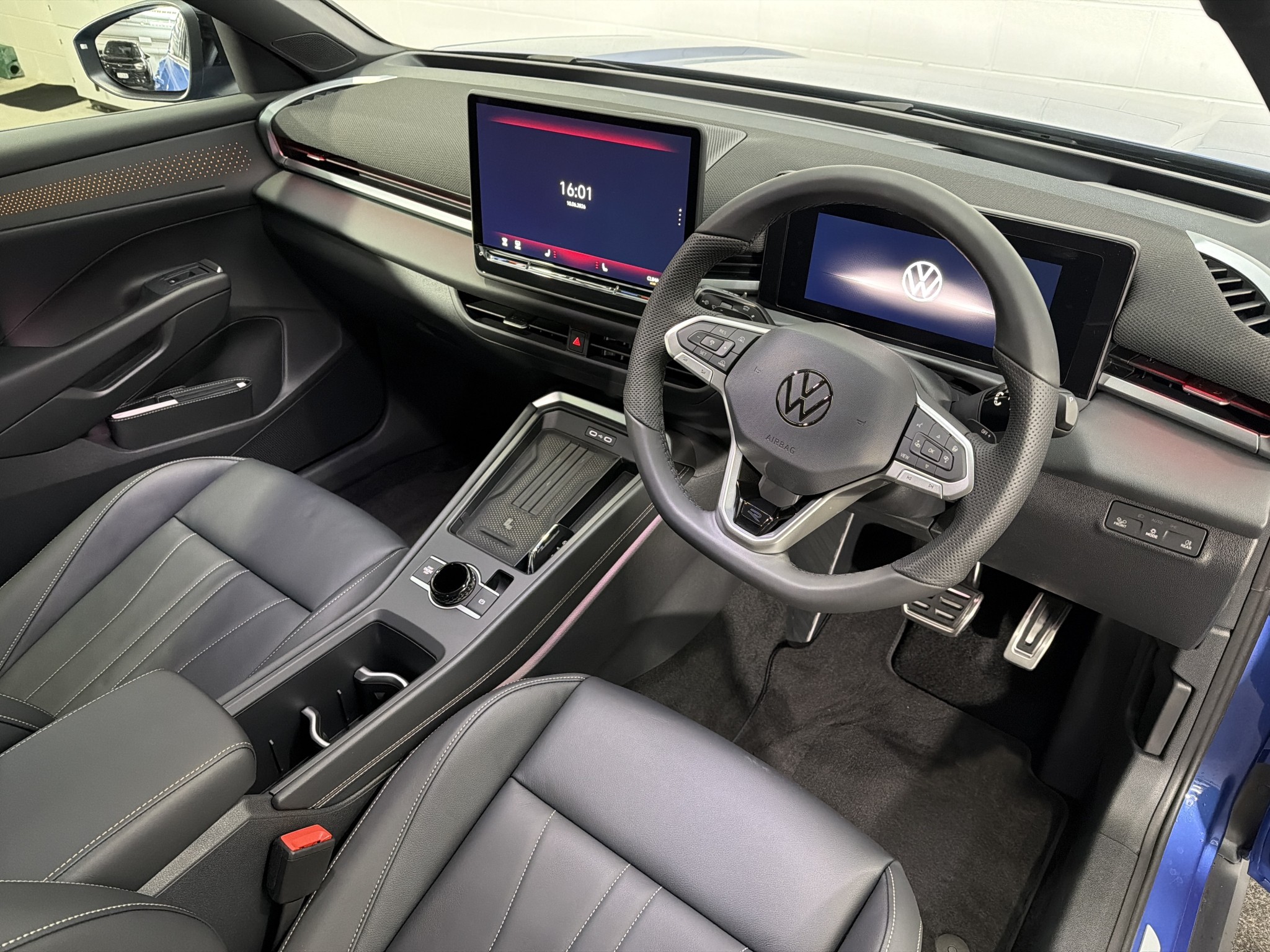 Volkswagen T-Roc HYBRID | R-LINE