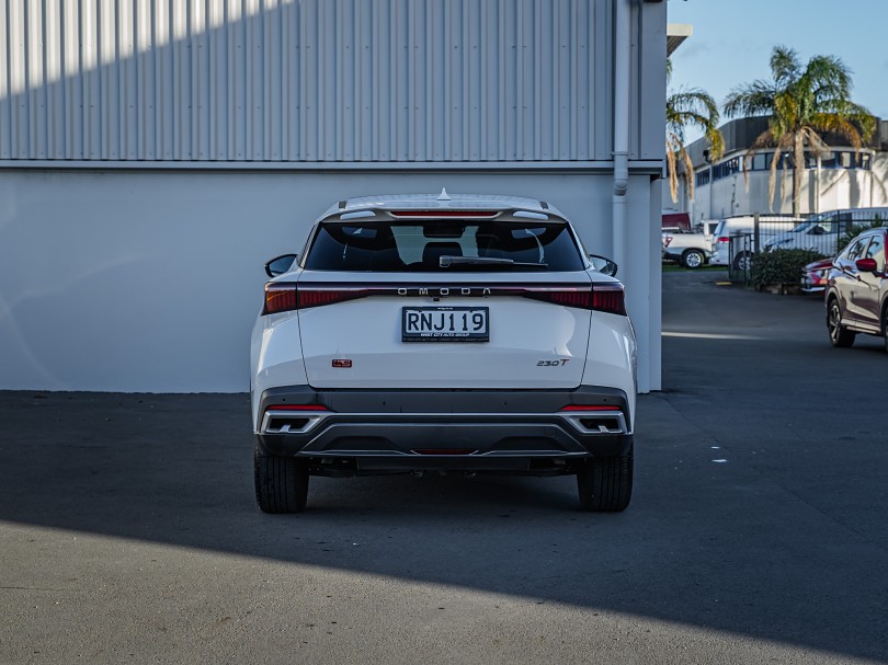 2026 OMODA C5 4
