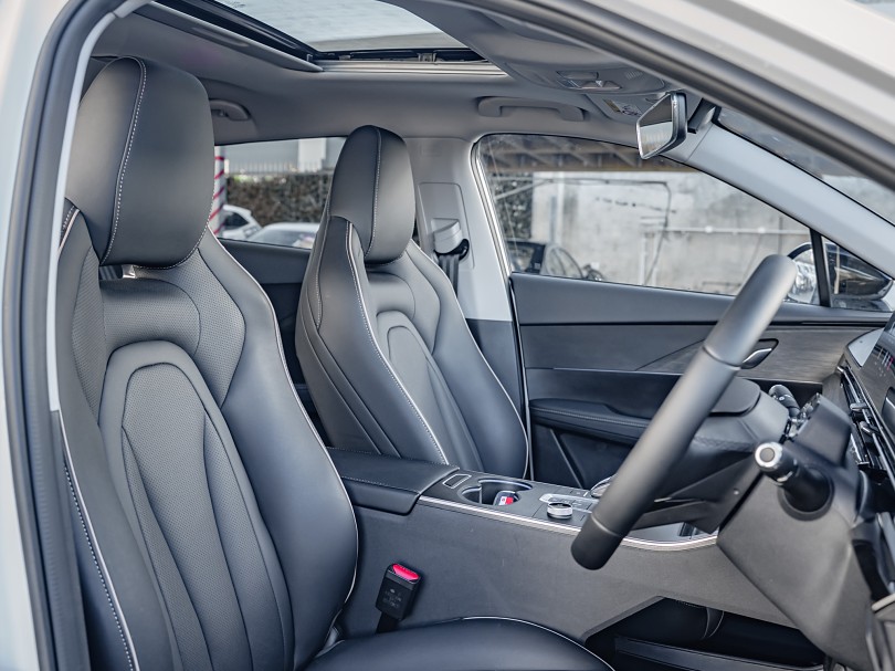 2026 OMODA C5 8