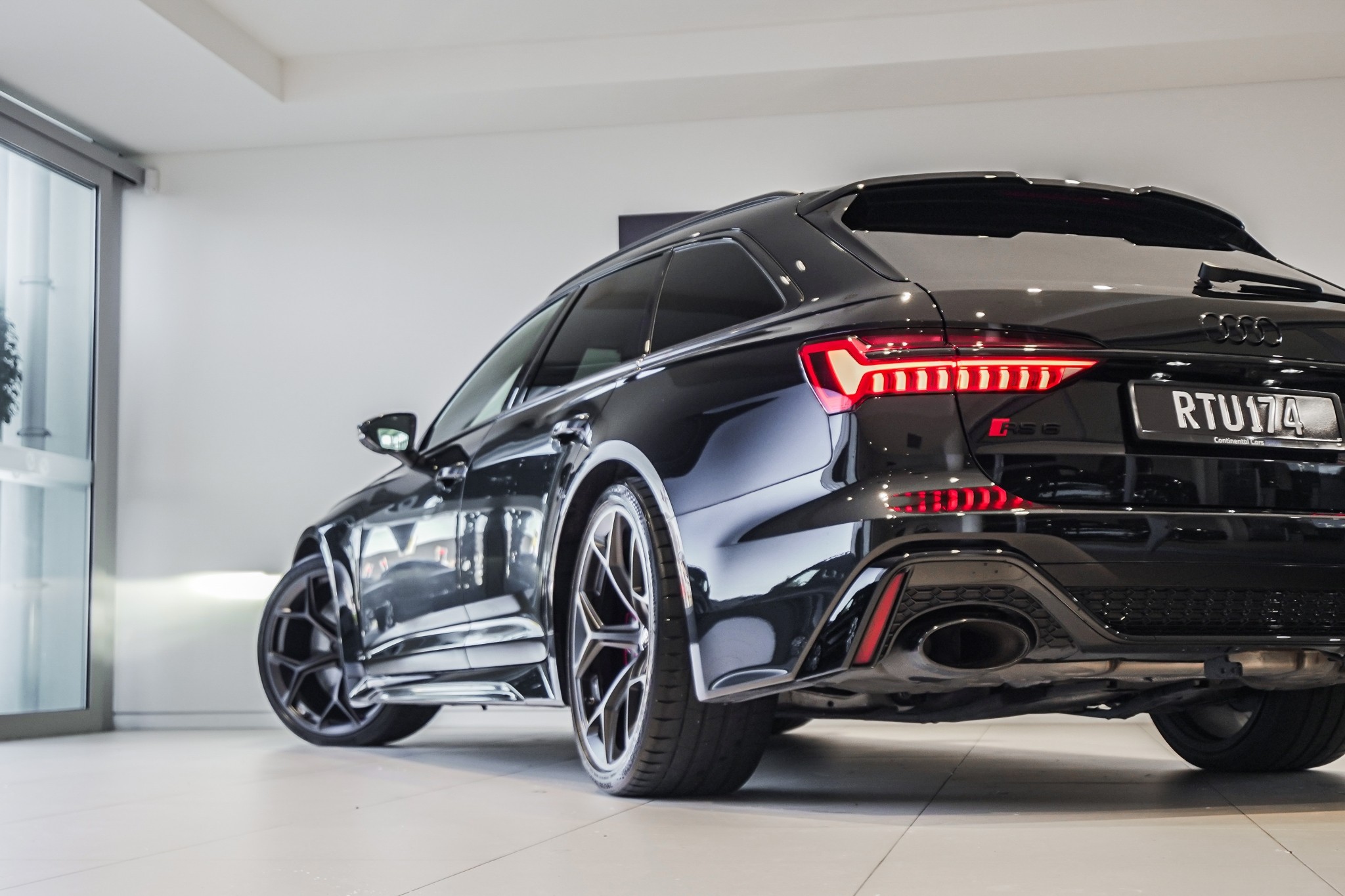 Audi RS6 Avant Performance