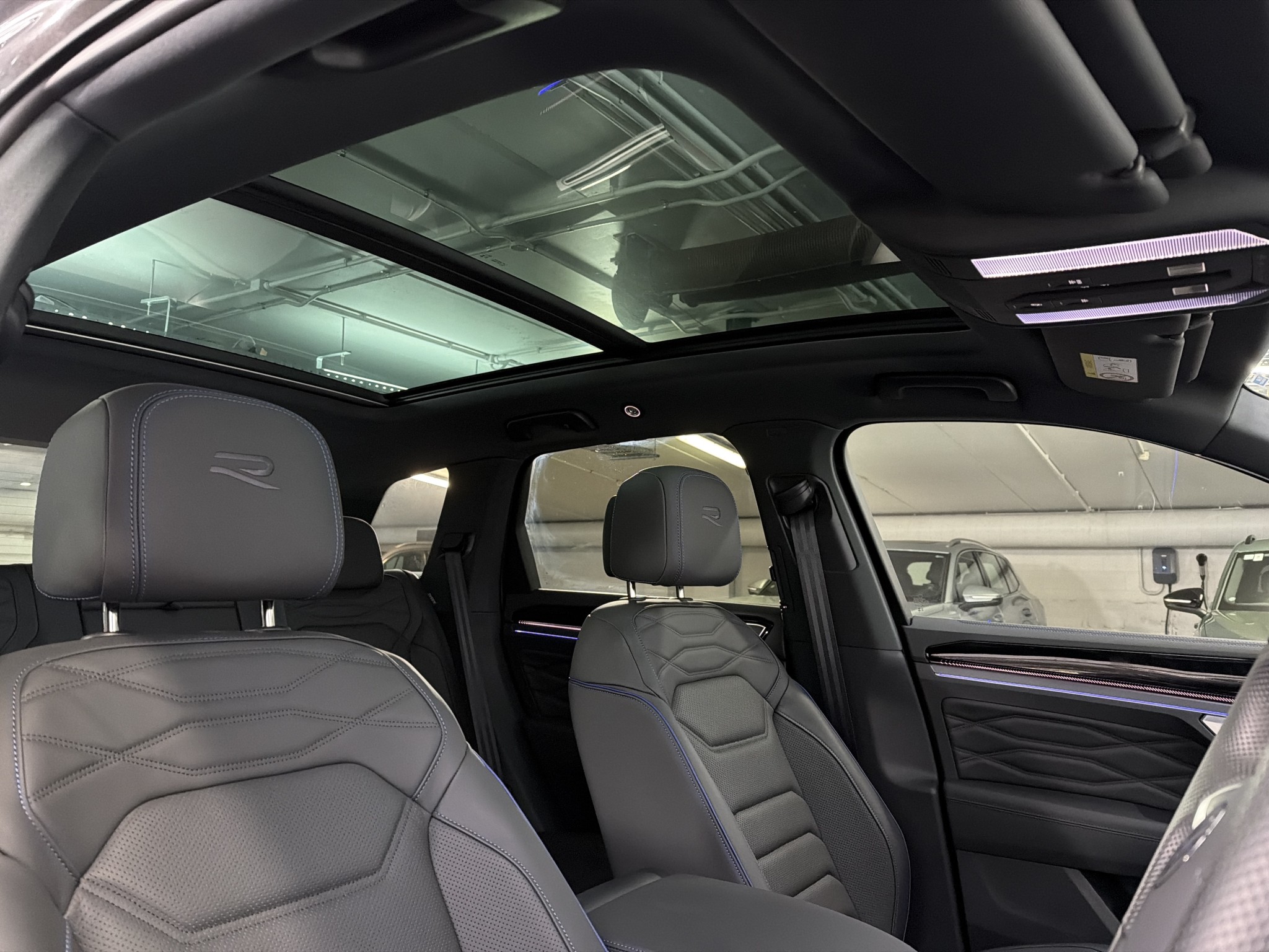Volkswagen Touareg R PHEV