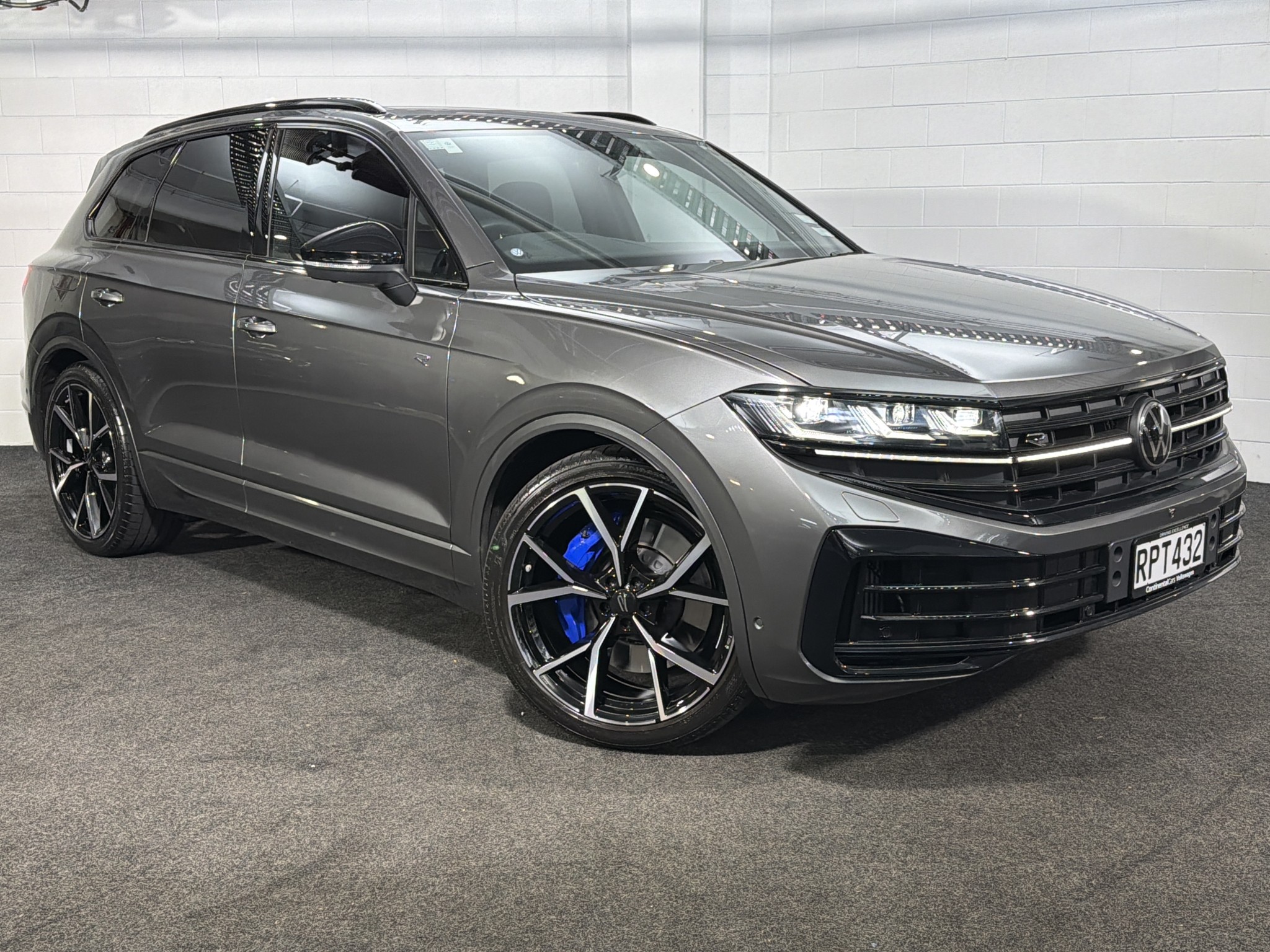 Volkswagen Touareg R PHEV