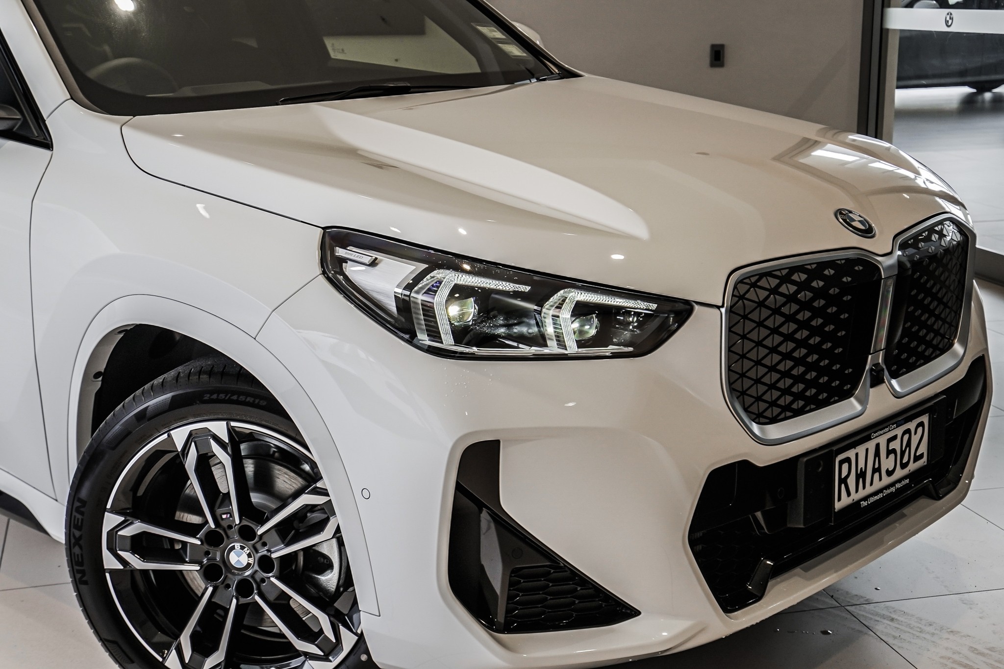 BMW iX1 xDrive30