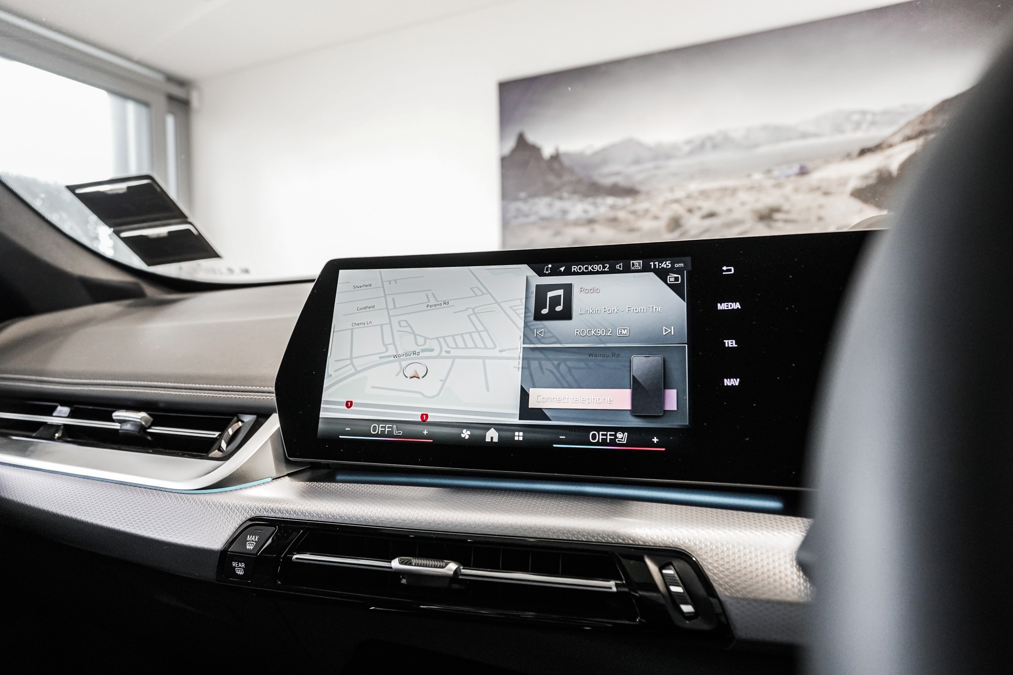 BMW iX1 xDrive30