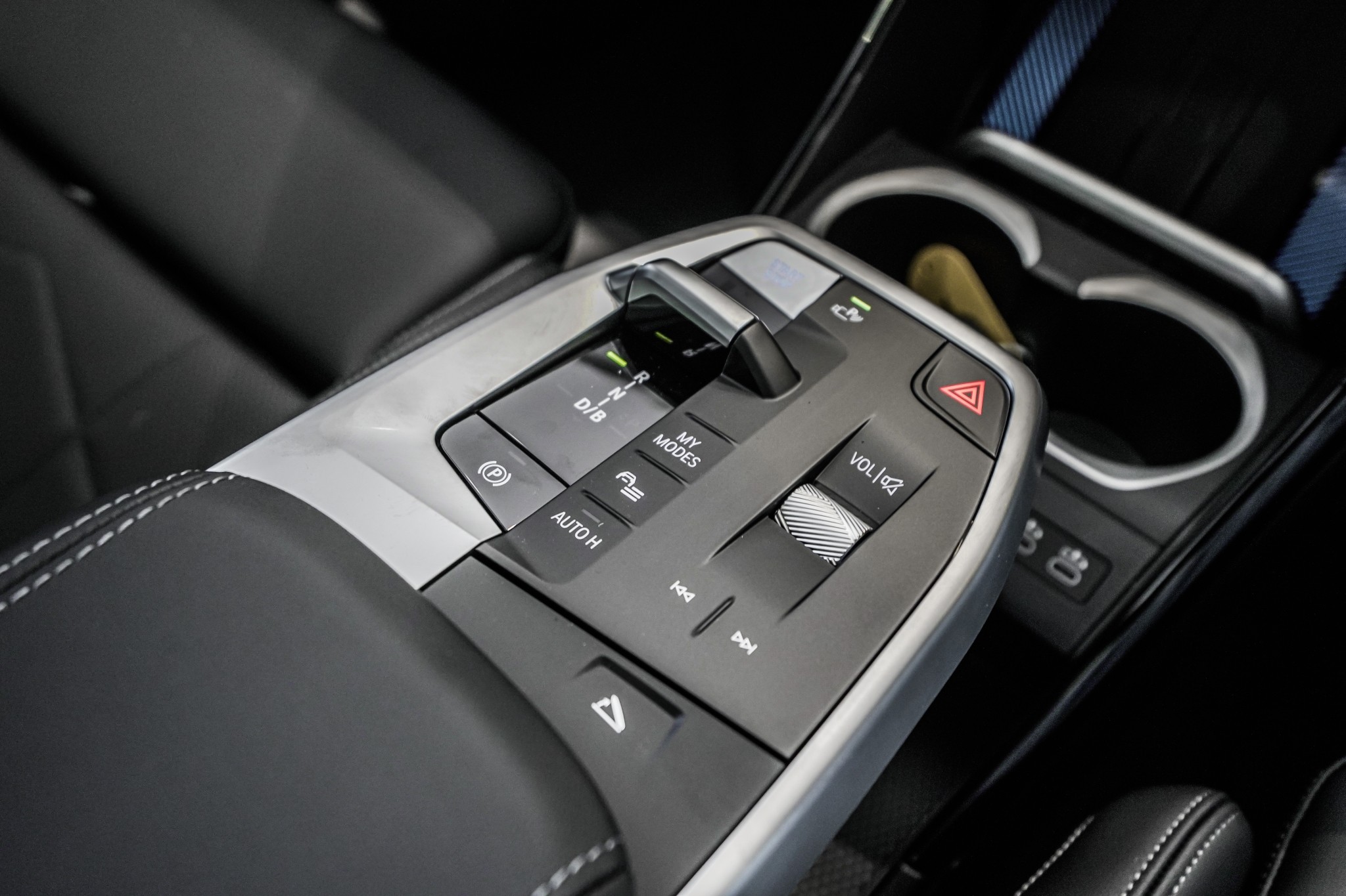BMW iX1 xDrive30