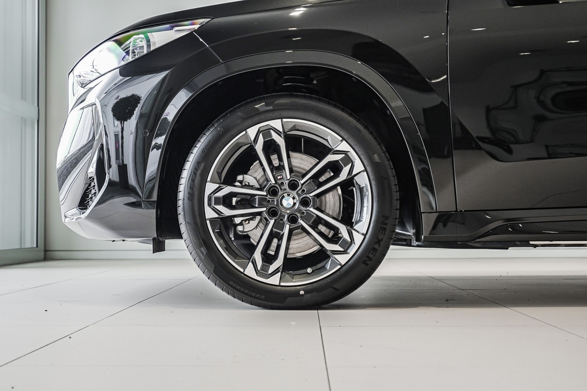 BMW iX1 xDrive30