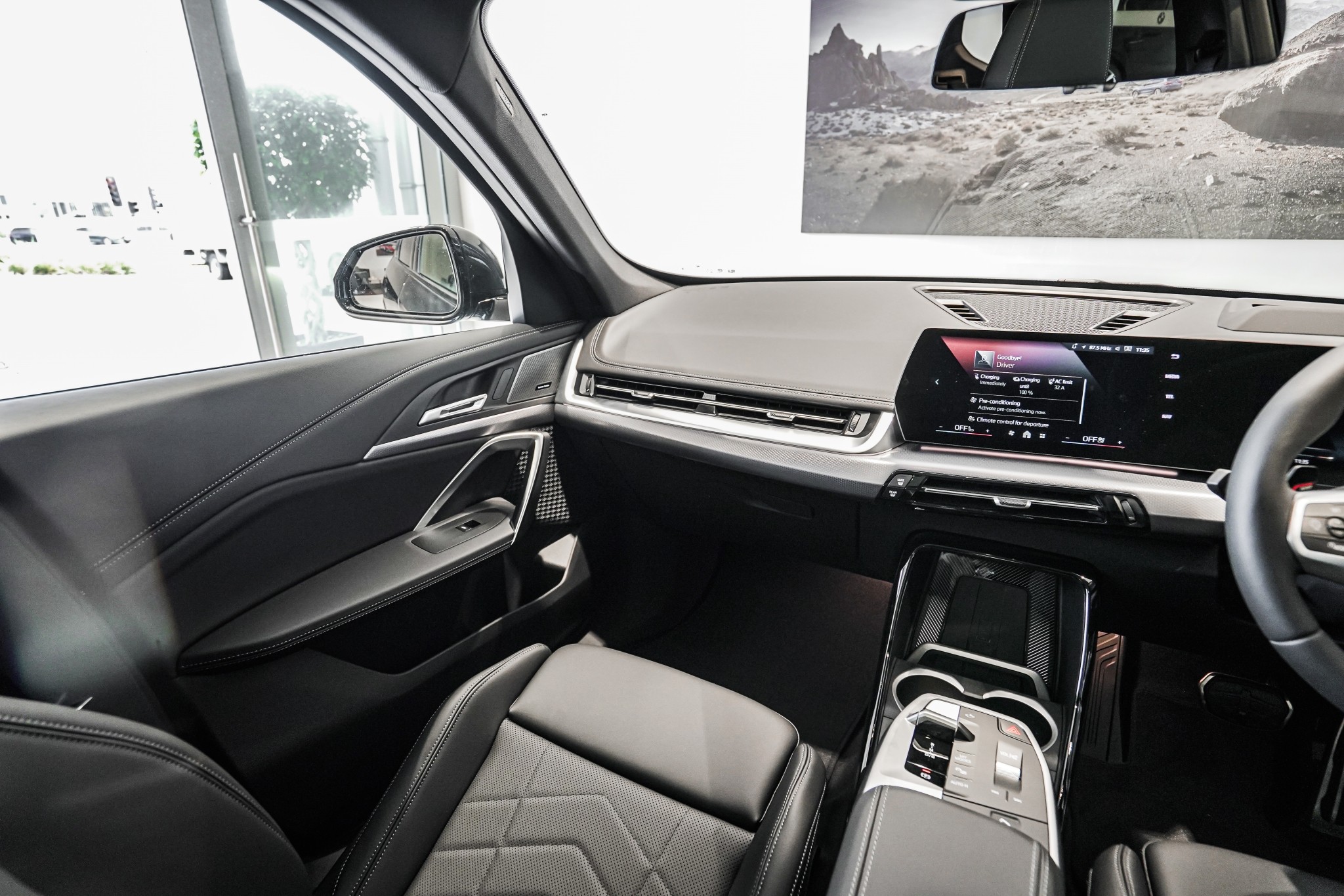 BMW iX1 xDrive30