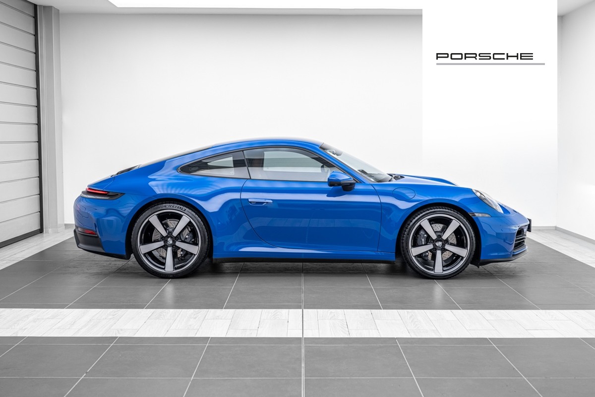Porsche 911 Carrera 2 Coupe (992.2)