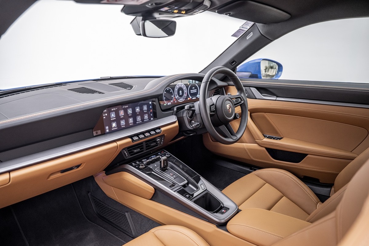 Porsche 911 Carrera 2 Coupe (992.2)
