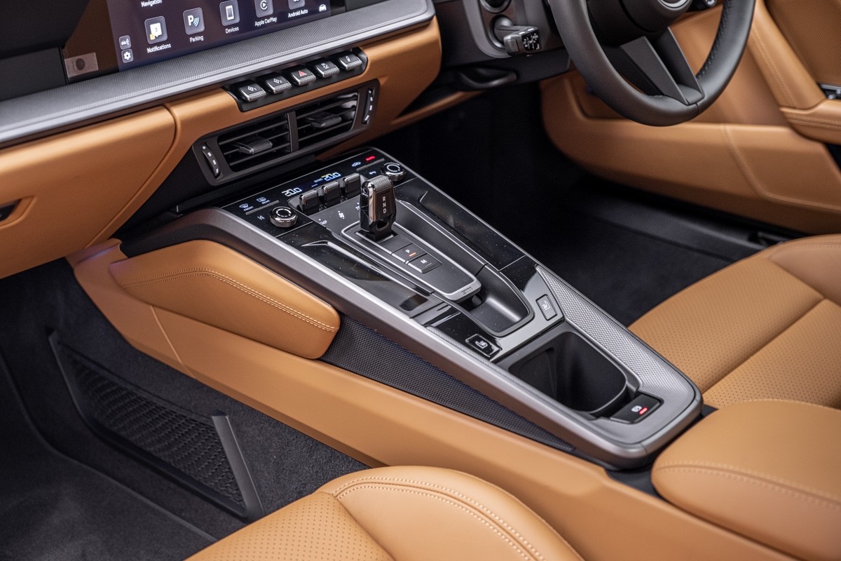 Porsche 911 Carrera 2 Coupe (992.2)