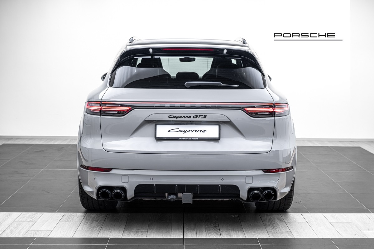 Porsche Cayenne GTS SUV - (E3 I)