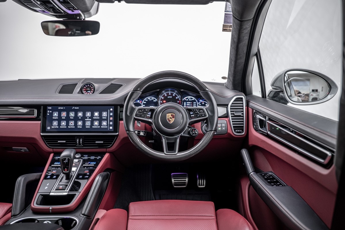 Porsche Cayenne GTS SUV - (E3 I)