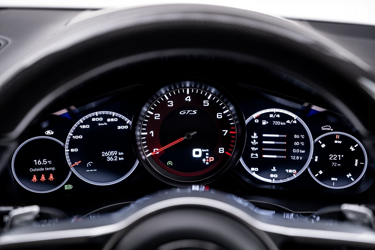 Porsche Cayenne GTS SUV - (E3 I)