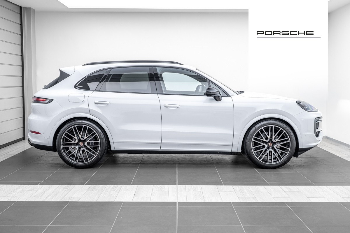 Porsche Cayenne BLACK EDITION
