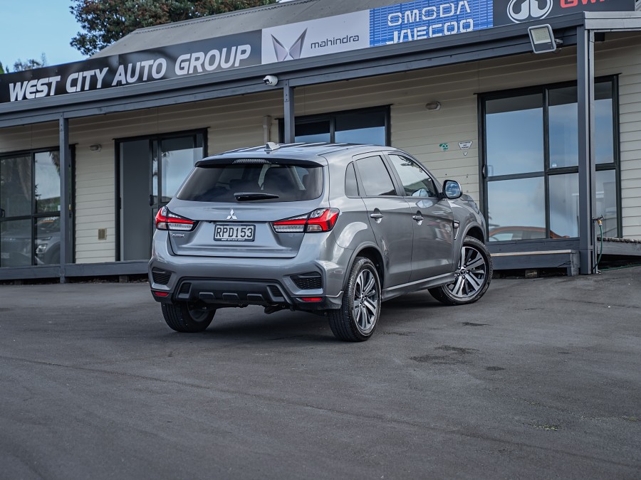 2025 Mitsubishi ASX 2