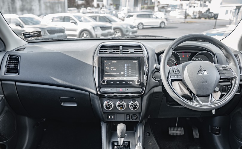 2025 Mitsubishi ASX 10