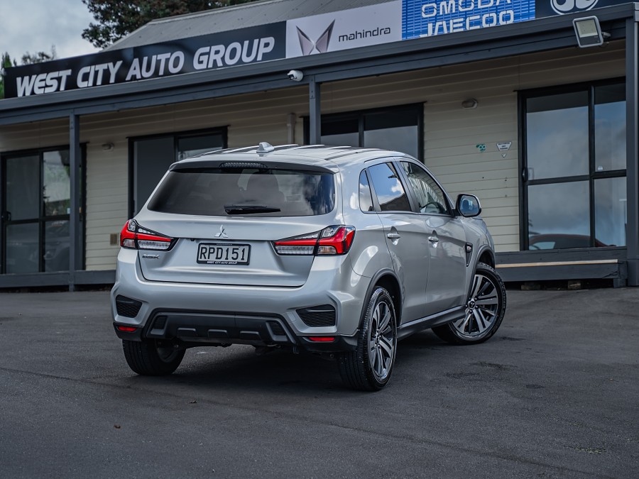 2025 Mitsubishi ASX 2