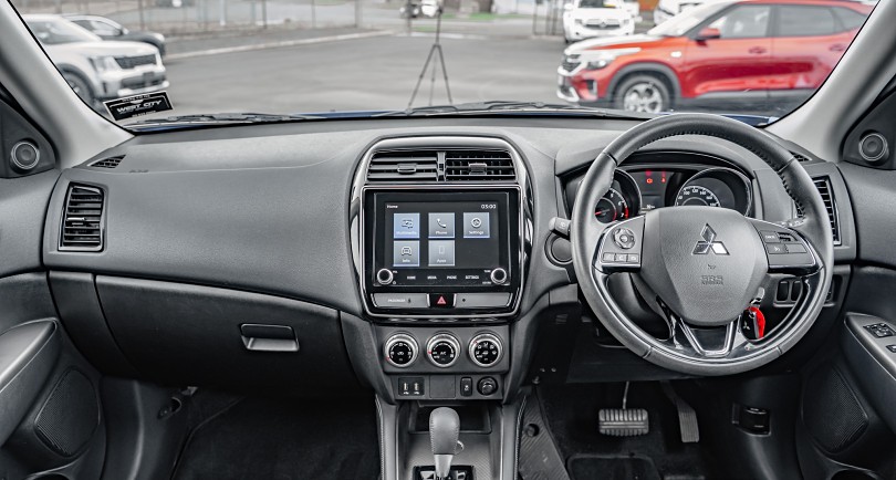 2025 Mitsubishi ASX 10