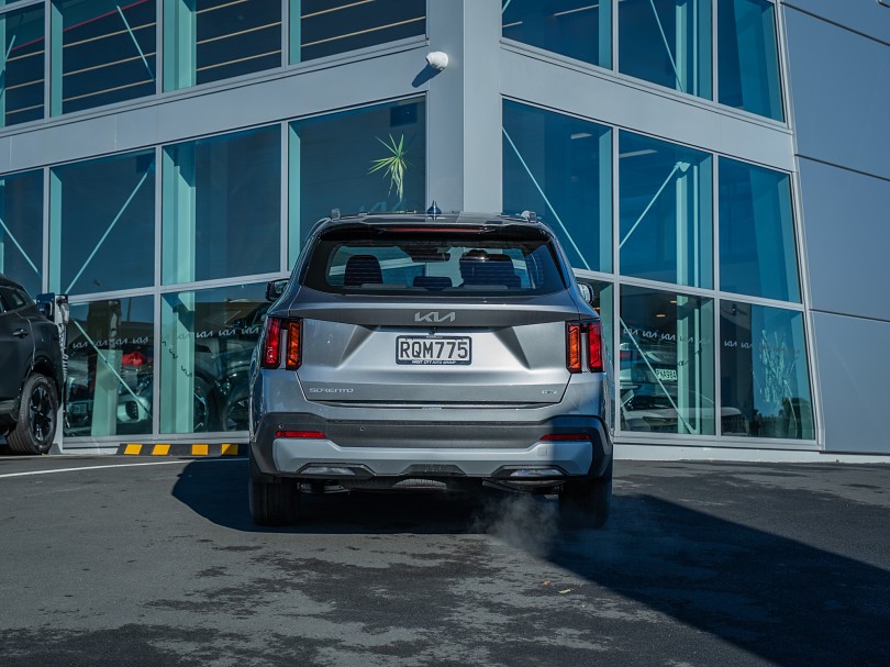 2026 Kia Sorento 4