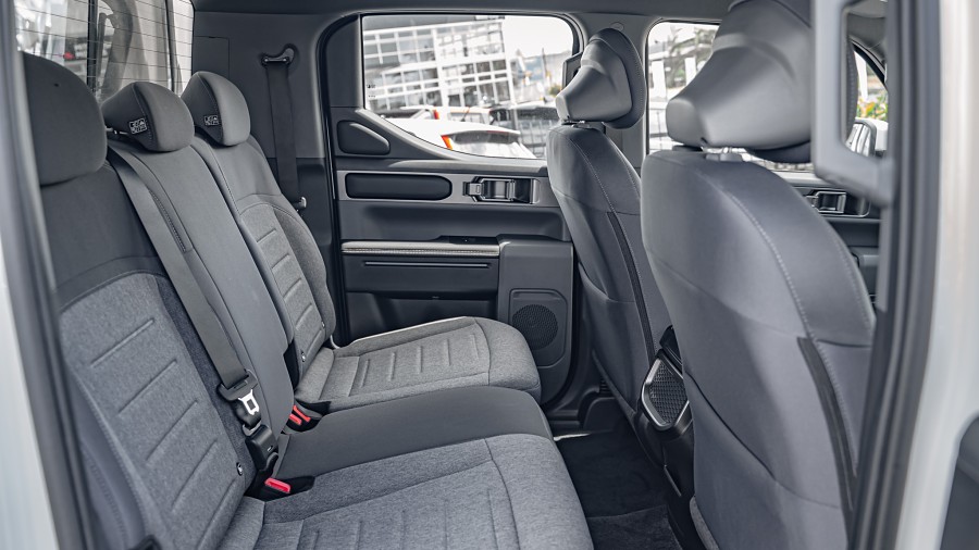 2025 Kia Tasman 16