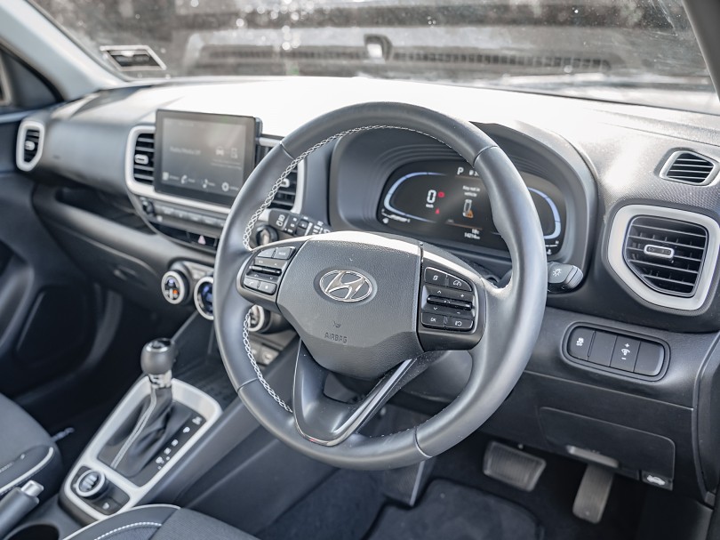 2024 Hyundai Venue 9