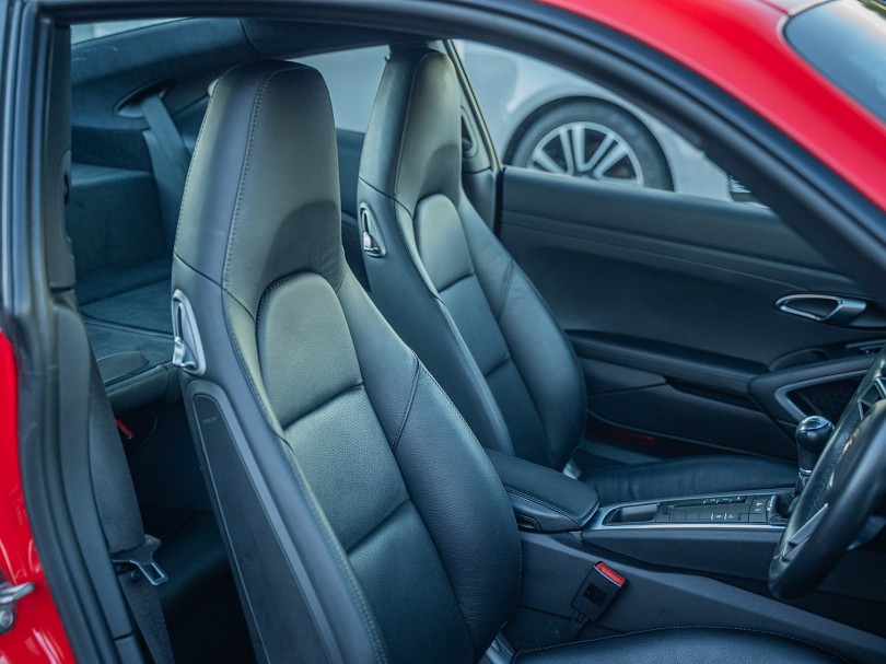 2017 Porsche 911 8