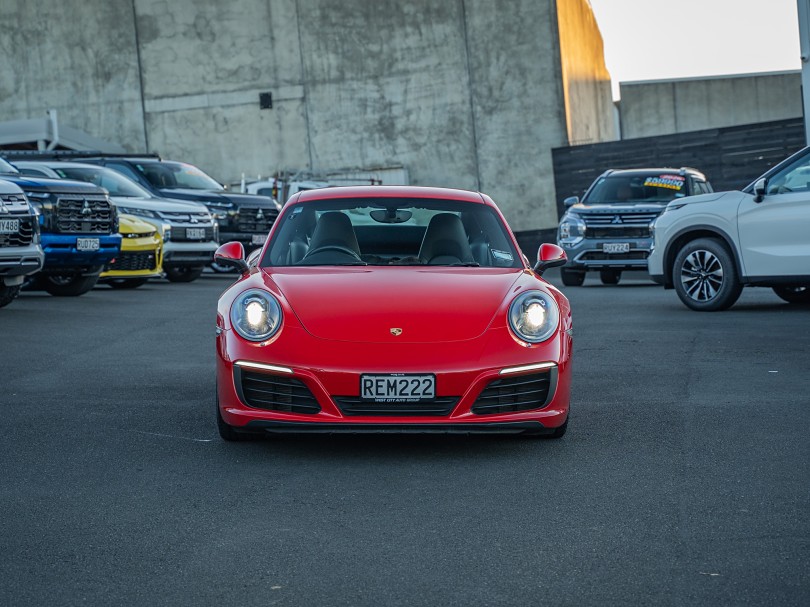 2017 Porsche 911 3