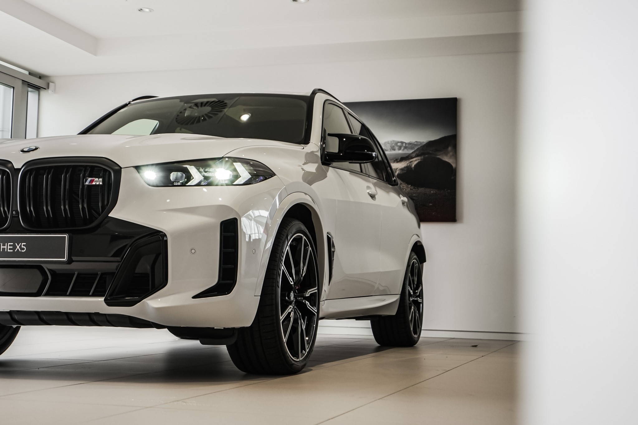 BMW X5 M60i