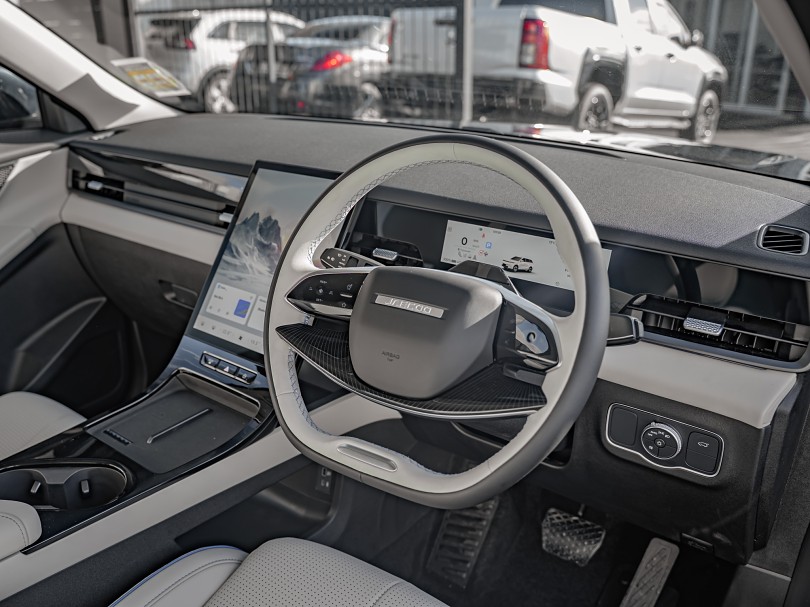 2026 JAECOO J5 EV 9