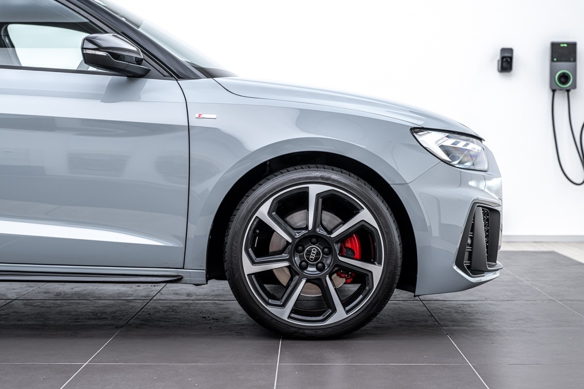Audi A1 SPORTBACK 40 TFSI S TRONIC