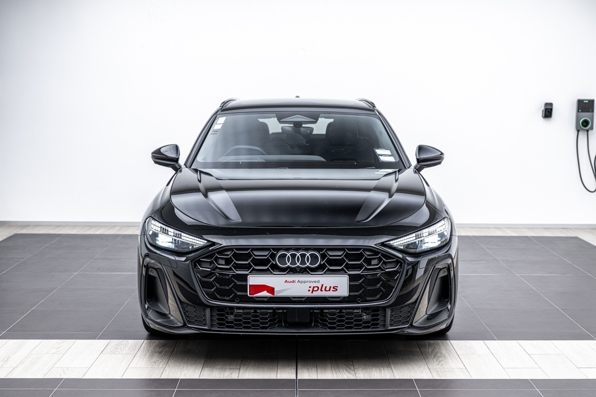 Audi A5 e-Hybrid Avant S line