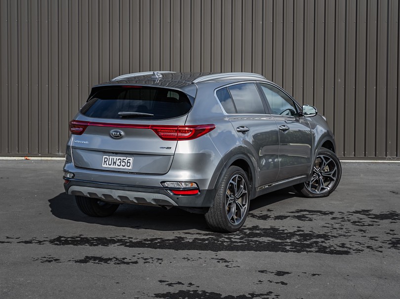 2020 Kia Sportage 2