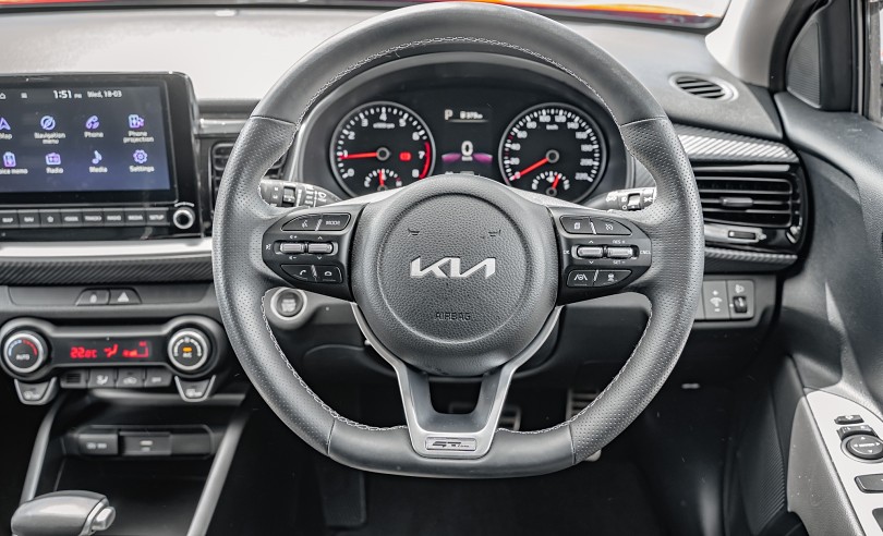 2022 Kia Stonic 11