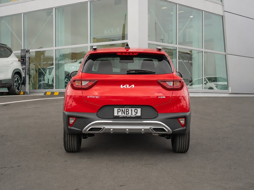 2022 Kia Stonic 4