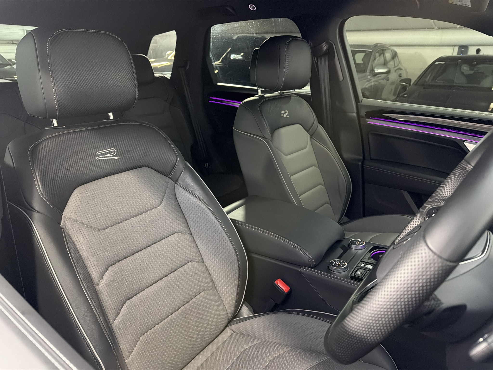 Volkswagen Touareg V6S TDI R-LINE