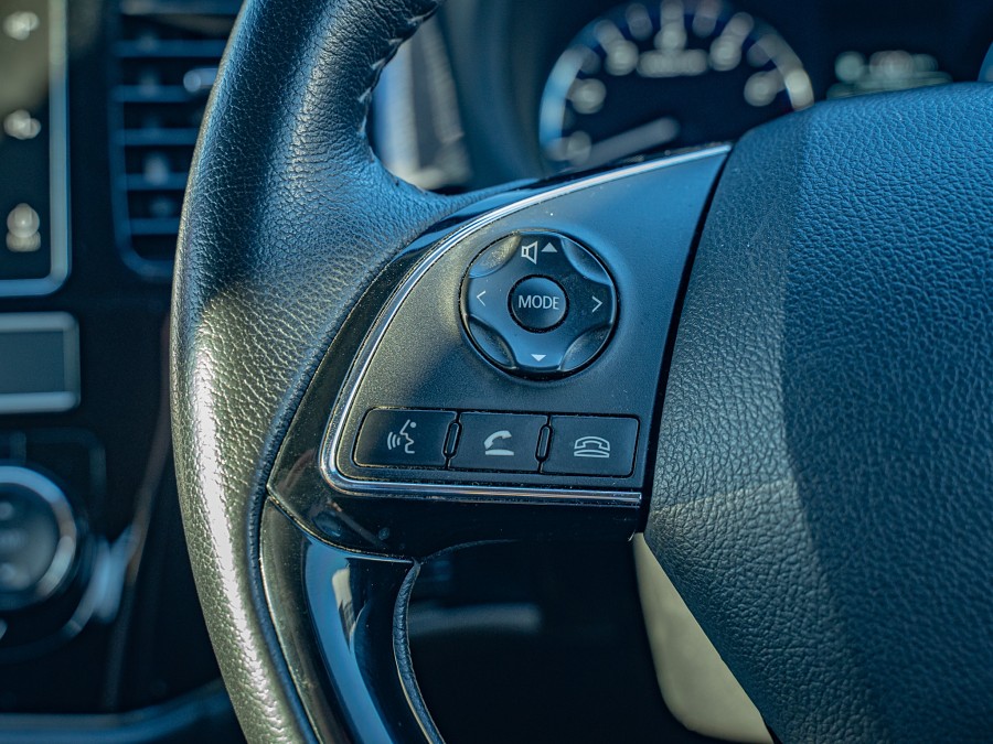 2018 Mitsubishi Outlander 12