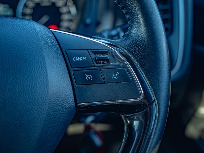 2018 Mitsubishi Outlander 13
