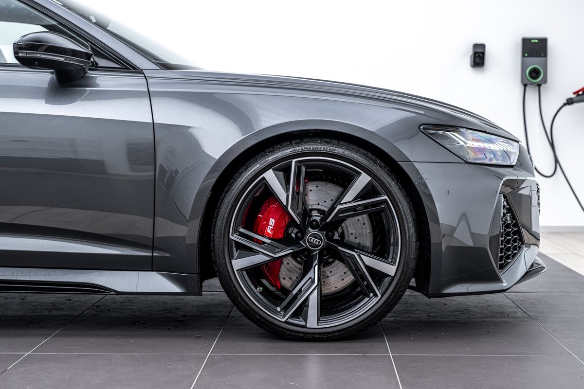 Audi RS6 AVANT 441KW