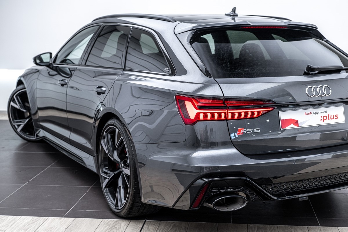 Audi RS6 AVANT 441KW