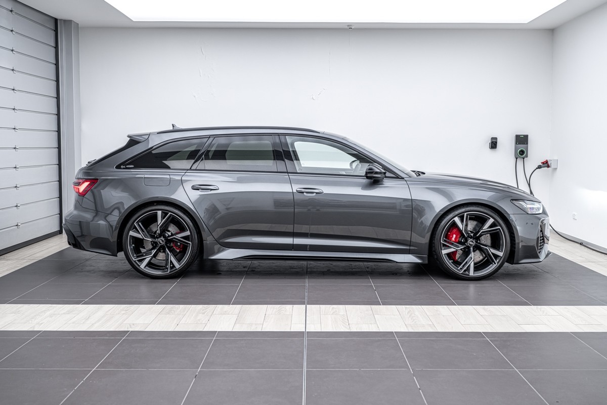 Audi RS6 AVANT 441KW