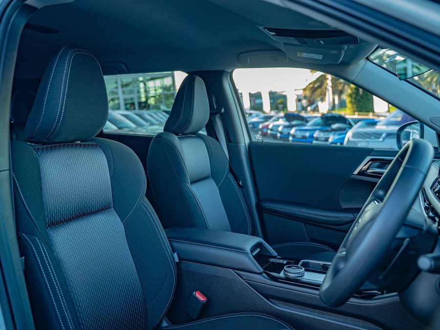 2026 Mitsubishi Outlander 8