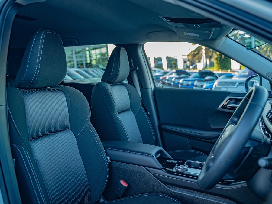 2026 Mitsubishi Outlander 8