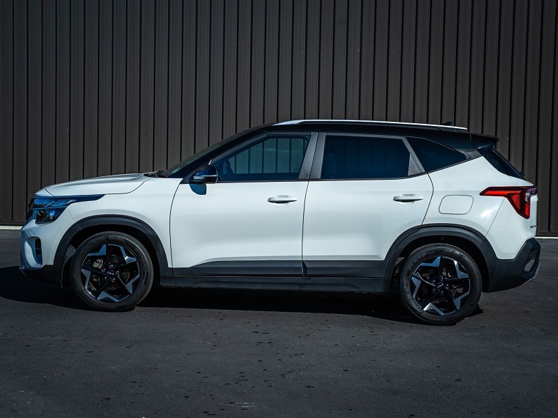 2023 Kia Seltos 5