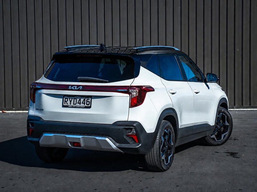2023 Kia Seltos 2