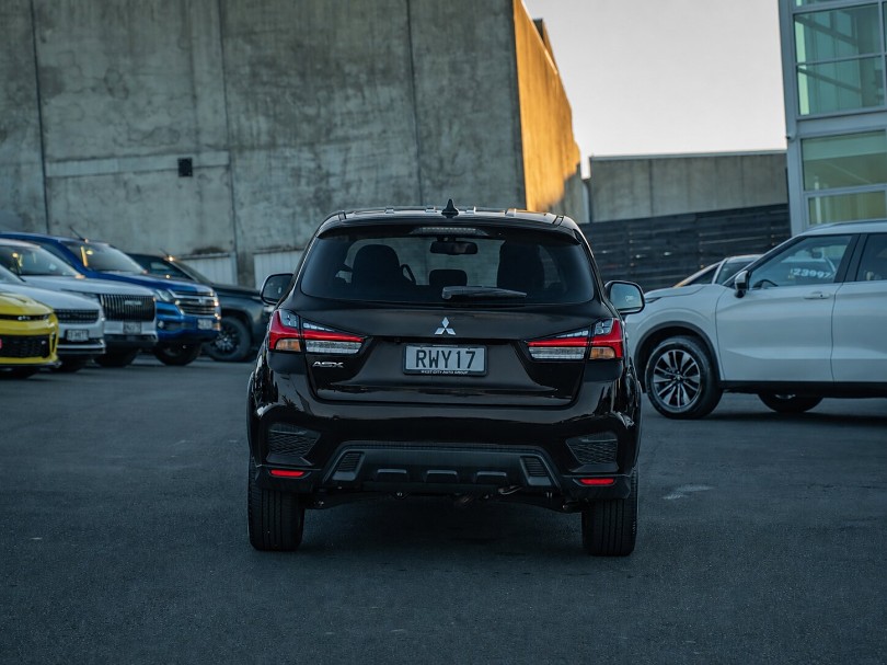 2026 Mitsubishi ASX 4