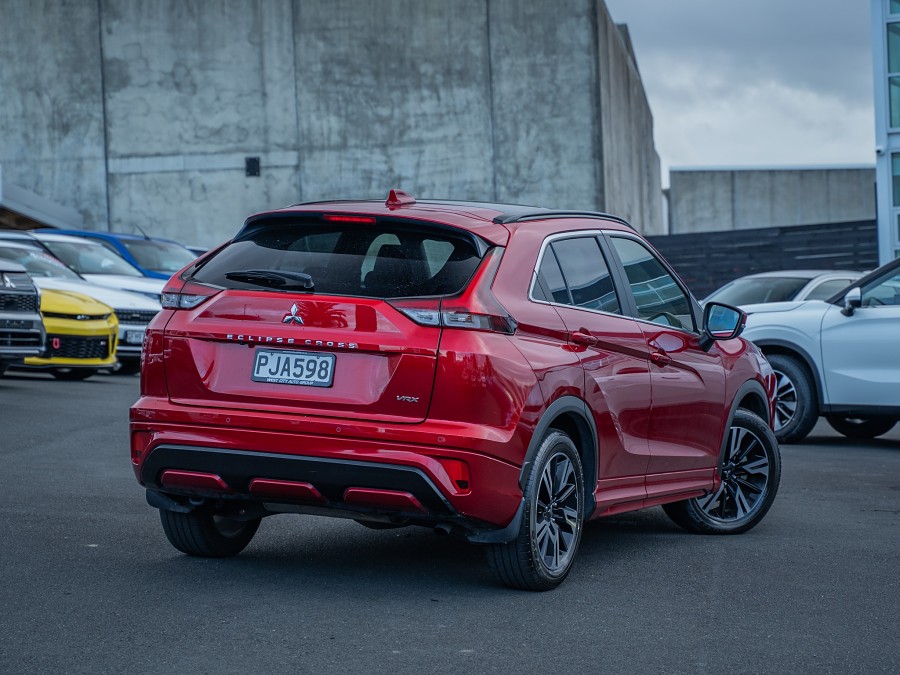 2022 Mitsubishi Eclipse Cross 2