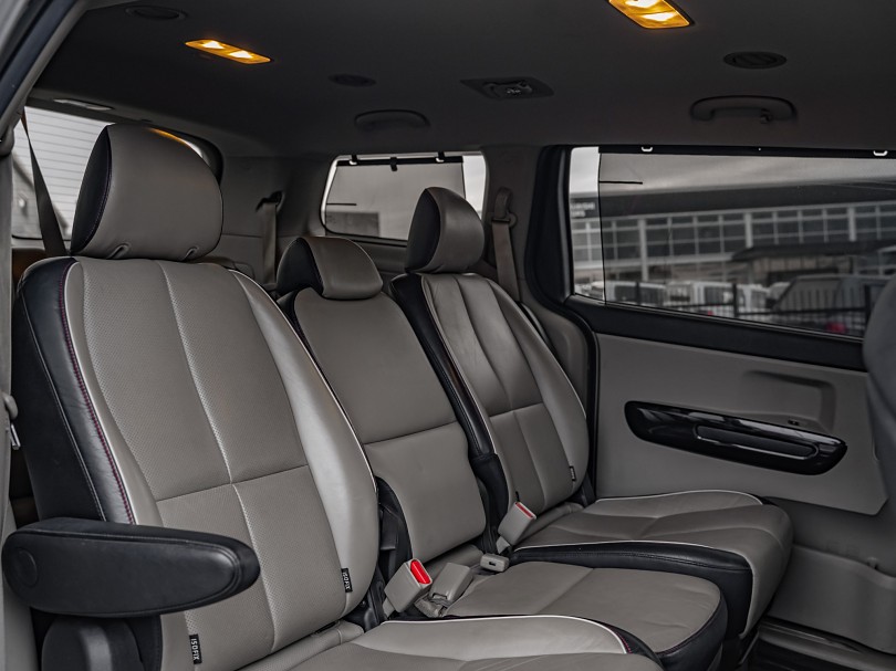 2019 Kia Carnival 17