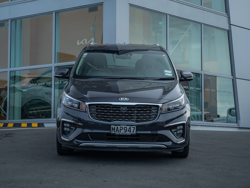 2019 Kia Carnival 3