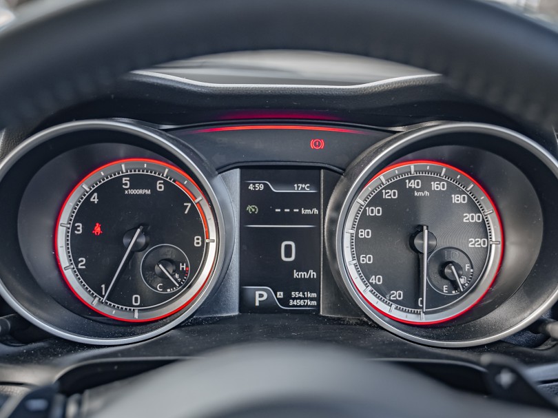2023 Suzuki Swift 12